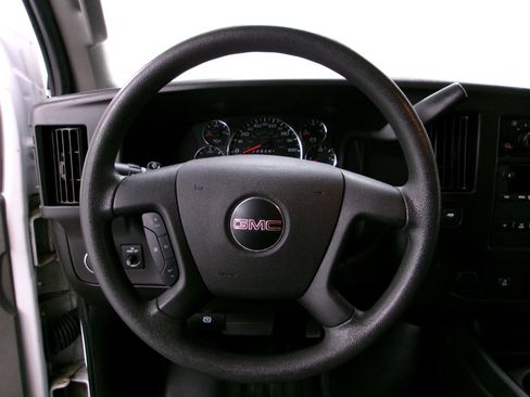 Used 2024 GMC Savana 2500 Extended w/ Driver Convenience Package RWD image 5