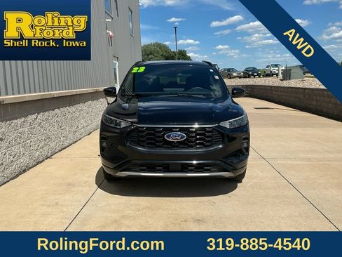 Used 2023 Ford Escape ST-Line Select w/ Tech Pack #2 AWD/4WD image 4