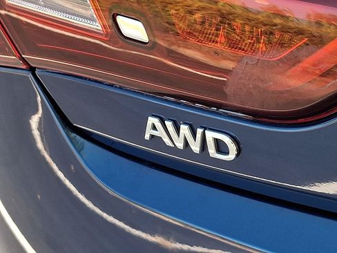 Used 2020 INFINITI Q60 3.0t Luxe w/ Essential Package AWD/4WD image 31