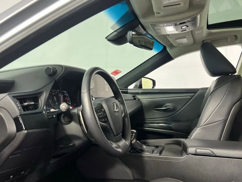 Used 2025 Lexus ES 350 image 22