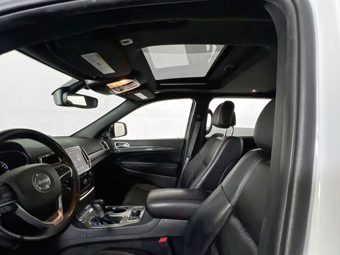 Used 2022 Jeep Grand Cherokee Limited image 21