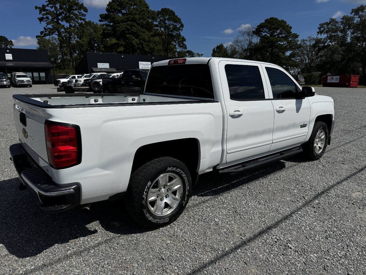 Used 2018 Chevrolet Silverado 1500 LT w/ Texas Edition RWD image 7