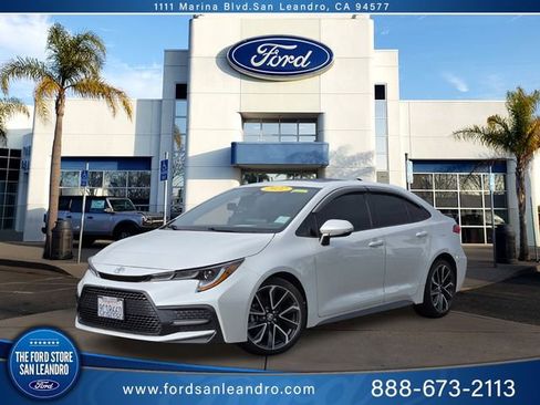 Used 2022 Toyota Corolla SE image 1