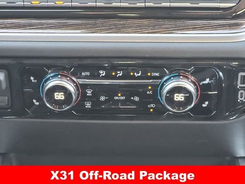 New 2026 GMC Sierra 1500 Elevation image 15