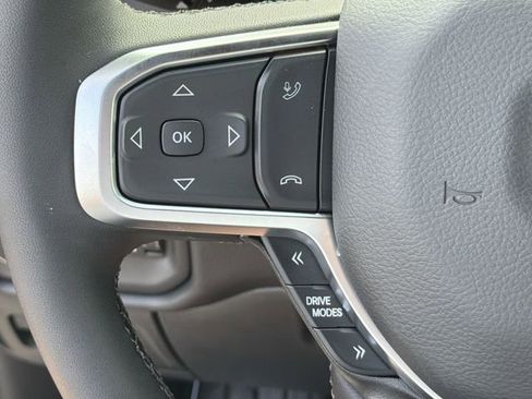 New 2026 RAM 1500 4x4 Crew Cab image 25