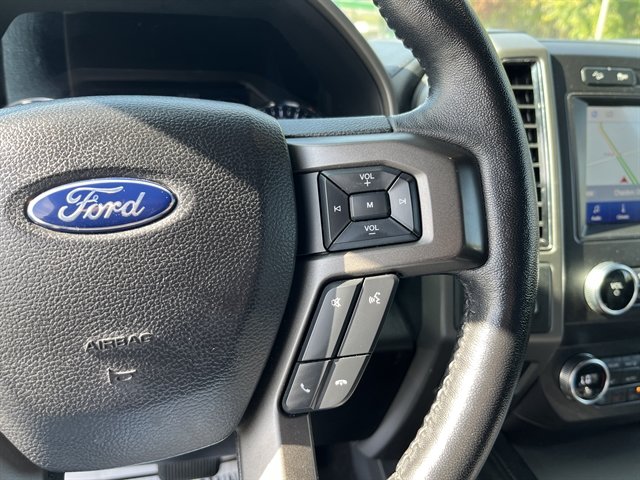 Used 2020 Ford Expedition XLT w/ Equipment Group 202A AWD/4WD image 25