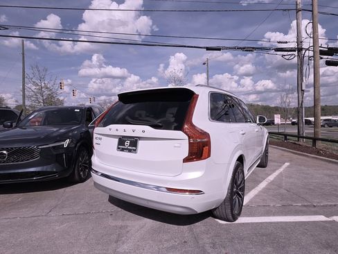 Used 2022 Volvo XC90 T8 Inscription Expression AWD/4WD image 9