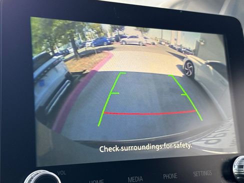 Used 2024 Mitsubishi Eclipse Cross AWD image 20