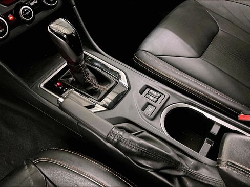 Used 2019 Subaru Crosstrek 2.0i Limited w/ Moonroof Package w/Navigation image 16