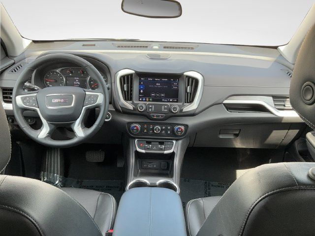 Used 2023 GMC Terrain SLT w/ Infotainment Package II AWD/4WD image 9