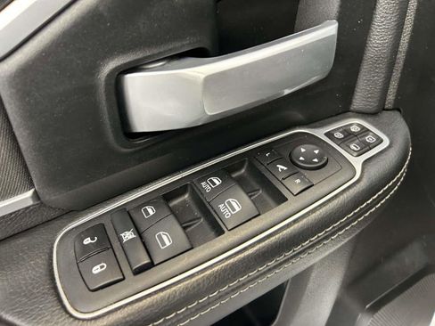 Used 2024 RAM 2500 Big Horn AWD/4WD image 21