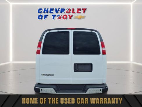 Used 2025 Chevrolet Express 3500 LT w/ LT Preferred Equipment Group RWD image 8