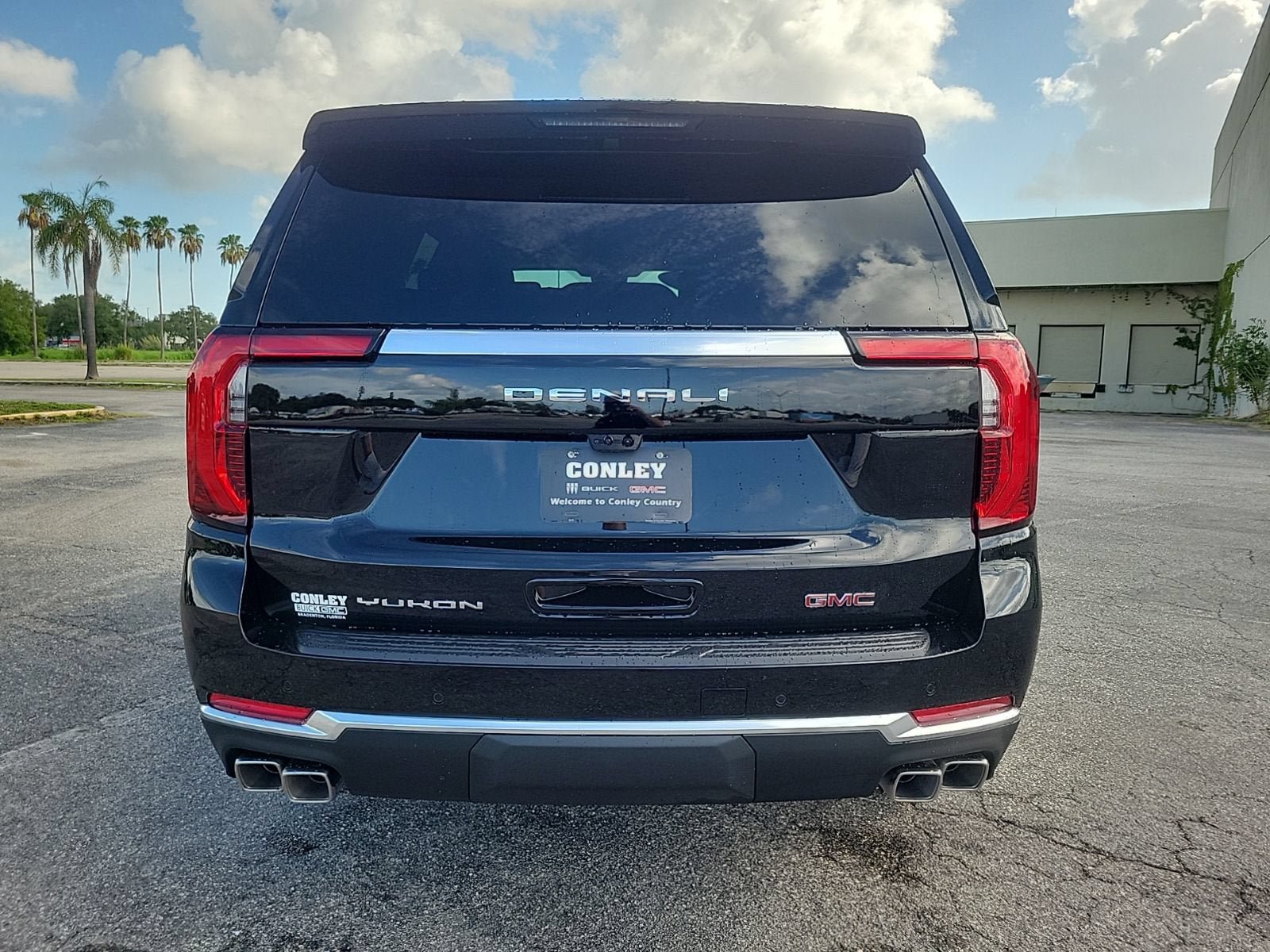 New 2026 GMC Yukon Denali w/ Advanced Technology Package RWD image 6