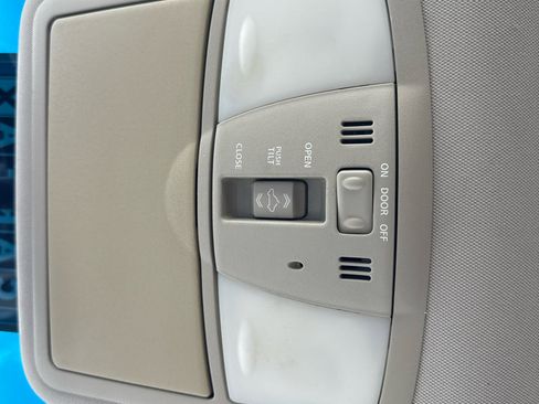 Used 2012 Nissan Murano SV image 33