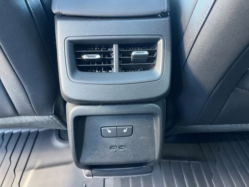 New 2025 Chevrolet Equinox EV RS image 15