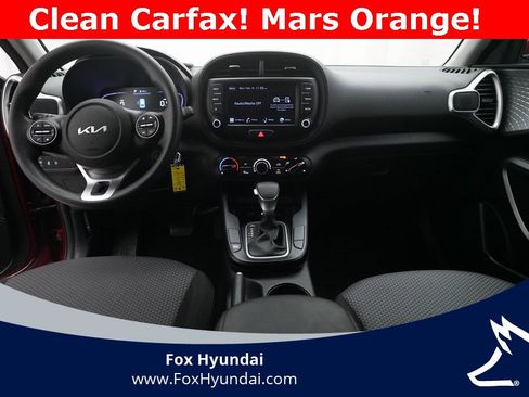 Used 2023 Kia Soul LX image 5
