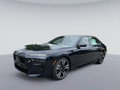 New 2025 BMW i7 eDrive50 w/ Executive Package RWD image 1