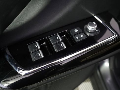 Used 2023 MAZDA CX-9 Touring AWD/4WD image 23
