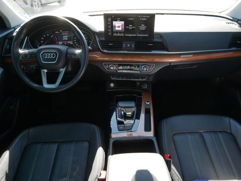 Used 2021 Audi Q5 2.0T Premium w/ Convenience Package AWD/4WD image 23