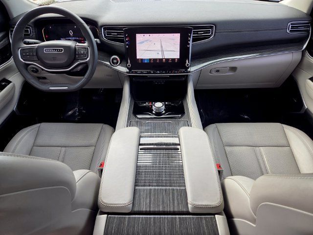 Certified 2022 Jeep Wagoneer Series III w/ Flexible Seating Group RWD image 17
