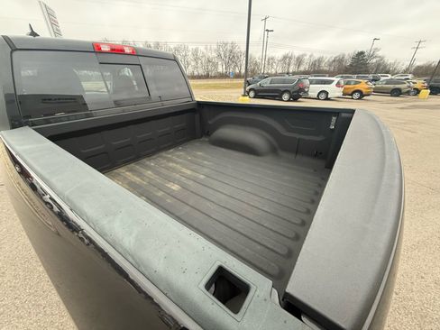 Used 2018 RAM 1500 Big Horn image 6