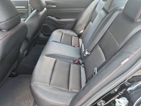 Used 2025 Nissan Altima 2.5 SR FWD image 27