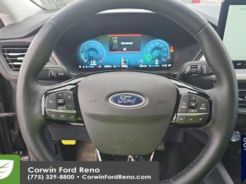 Used 2025 Ford Escape Platinum image 14