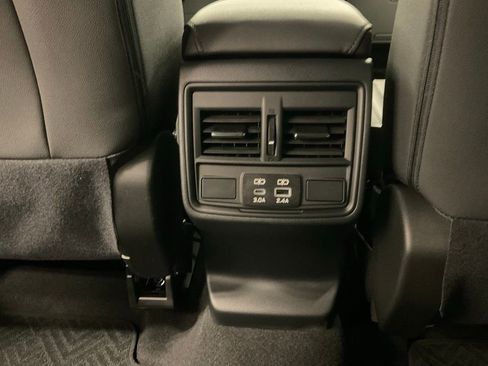 New 2026 Subaru Outback Premium image 33