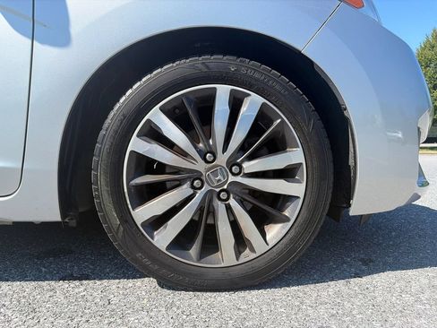 Used 2015 Honda Fit EX image 30