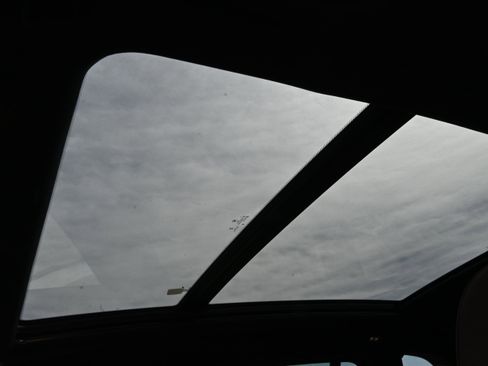 New 2026 BMW X5 sDrive40i w/ Climate Comfort Package image 24