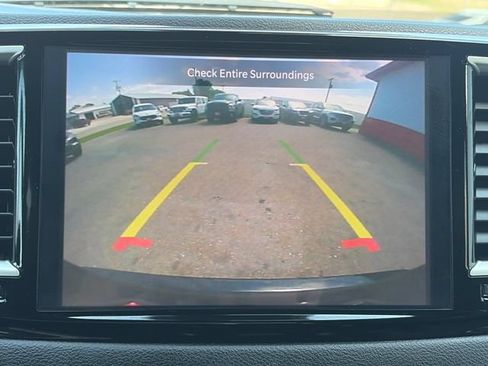Used 2025 Chrysler Pacifica Select FWD image 46