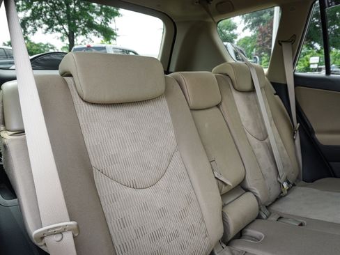 Used 2011 Toyota RAV4 2WD w/ Base L4 Extra Value Pkg image 30