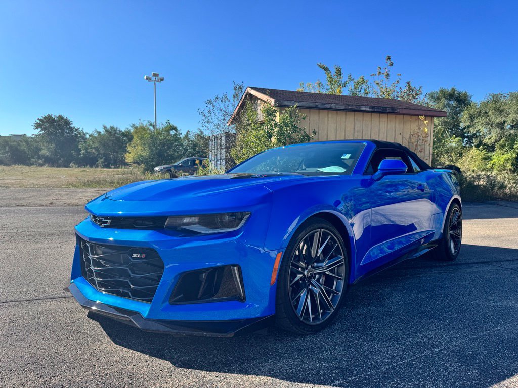 Used 2024 Chevrolet Camaro ZL1 RWD image 4
