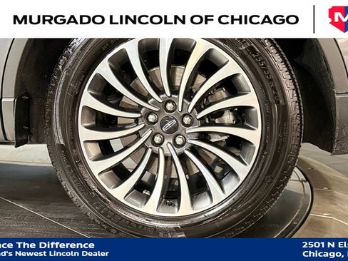 Used 2023 Lincoln Aviator 2WD w/ Premium Package image 23