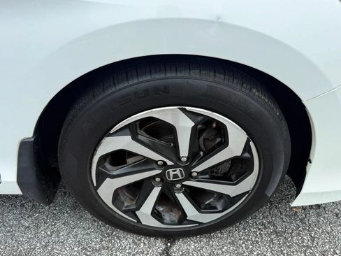 Used 2016 Honda Accord EX-L image 11