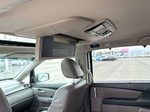 Used 2013 Honda Odyssey Touring image 14