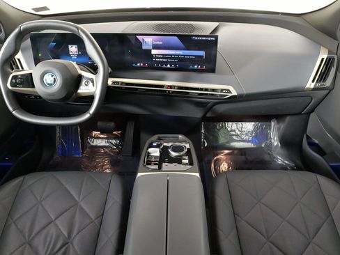 Used 2024 BMW iX xDrive50 w/ Premium Package image 44