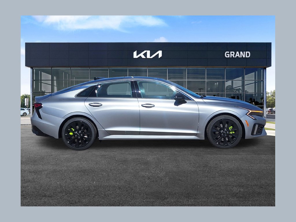 New 2027 Kia K5 GT FWD image 1