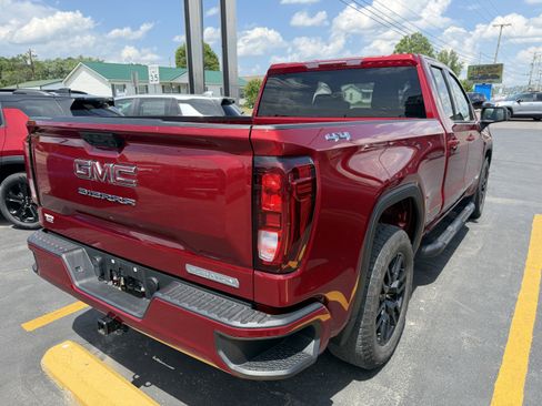 Used 2023 GMC Sierra 1500 Elevation AWD/4WD image 3