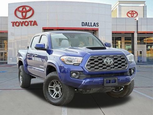 Used 2022 Toyota Tacoma TRD Sport image 1
