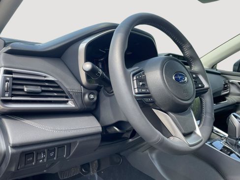 Used 2025 Subaru Outback Touring XT AWD/4WD image 20