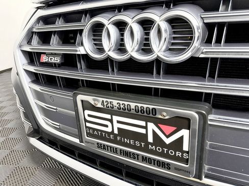 Used 2020 Audi SQ5 Premium w/ Convenience Package image 19