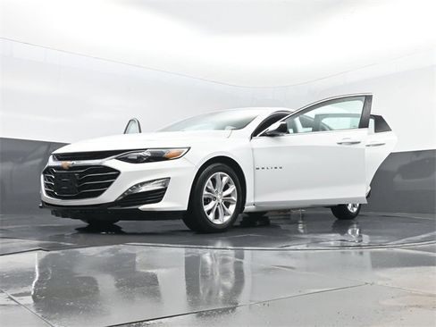 Used 2024 Chevrolet Malibu LT image 32