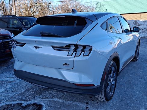 Used 2023 Ford Mustang Mach-E Select image 6