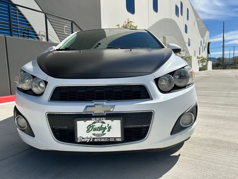 Used 2015 Chevrolet Sonic LTZ image 2