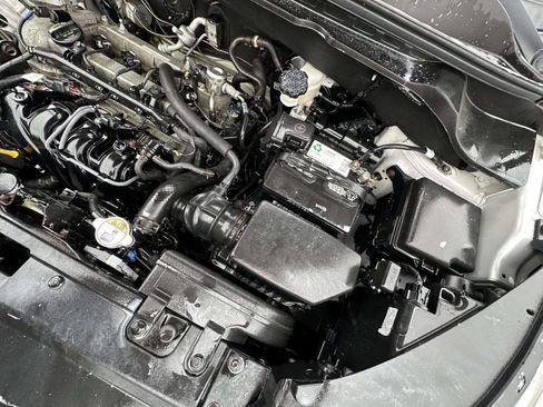 Used 2014 Kia Soul Base 4dr Crossover 6M image 30