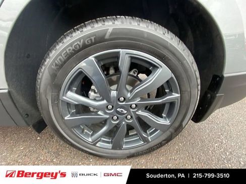 Certified 2023 Chevrolet Equinox RS w/ LPO, Floor Liner Package image 36