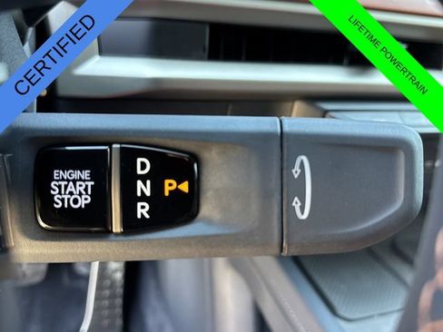 Used 2027 Kia Telluride SX w/ Towing Package FWD image 30