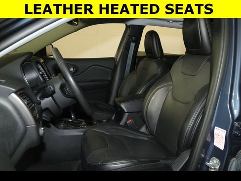 Used 2021 Jeep Cherokee Limited image 4