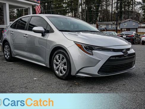 Used 2023 Toyota Corolla LE image 8